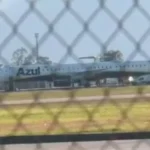 Avião apresenta problemas nos pneus e pista do Aeroporto Internacional de Florianópolis precisa ser fechada