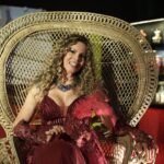 Márcia Freire lança música e clipe inspirados na folia baiana