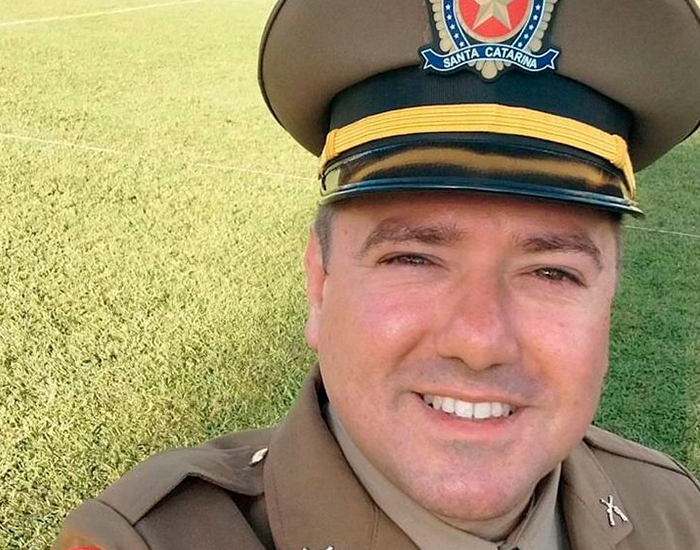 PM é morto durante abordagem policial PM é morto durante abordagem policial