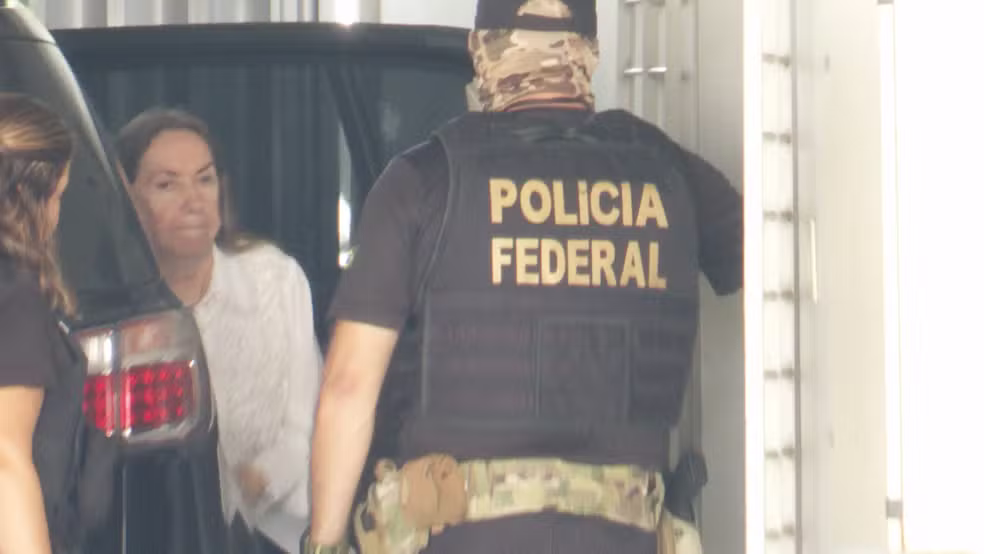 Primeira-dama de João Pessoa é presa pela Polícia Federal