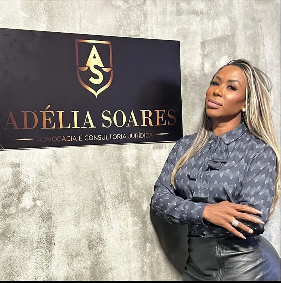 Ex-BBB e advogada de Deolane, Adélia Soares é indiciada pela Polícia Ex-BBB e advogada de Deolane, Adélia Soares é indiciada pela Polícia