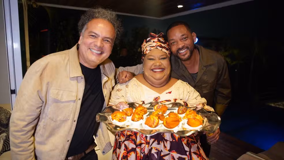 Will Smith dá rolê pelo Rio e saboreia banquete nordestino ao lado de famosos Will Smith dá rolê pelo Rio e saboreia banquete nordestino ao lado de famosos
