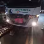Motociclista morre após colidir com micro-ônibus em Lagarto