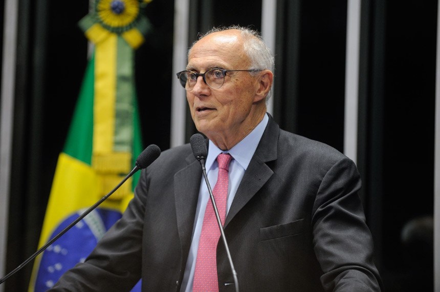 Deputado Eduardo Suplicy é diagnosticado com câncer linfático e informa que seu tratamento já está em andamento