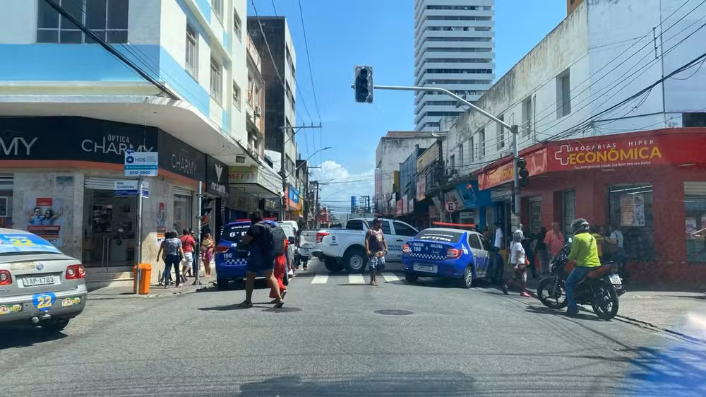Um homem infartou após sofrer uma tentativa de assalto no centro de Aracaju