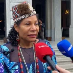 Rainha do Congo passa pelo Brasil para visitar heranças do Povo Bantu