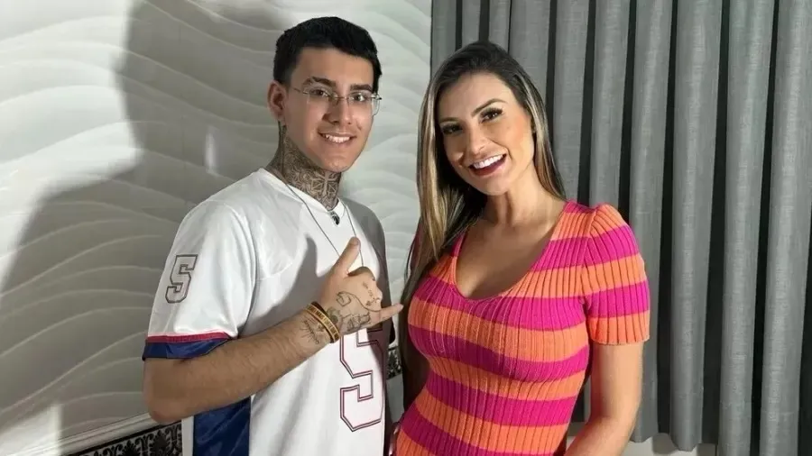 Filho de Andressa Urach estreia em plataforma de conteúdo adulto e lidera ranking masculino Filho de Andressa Urach estreia em plataforma de conteúdo adulto e lidera ranking masculino