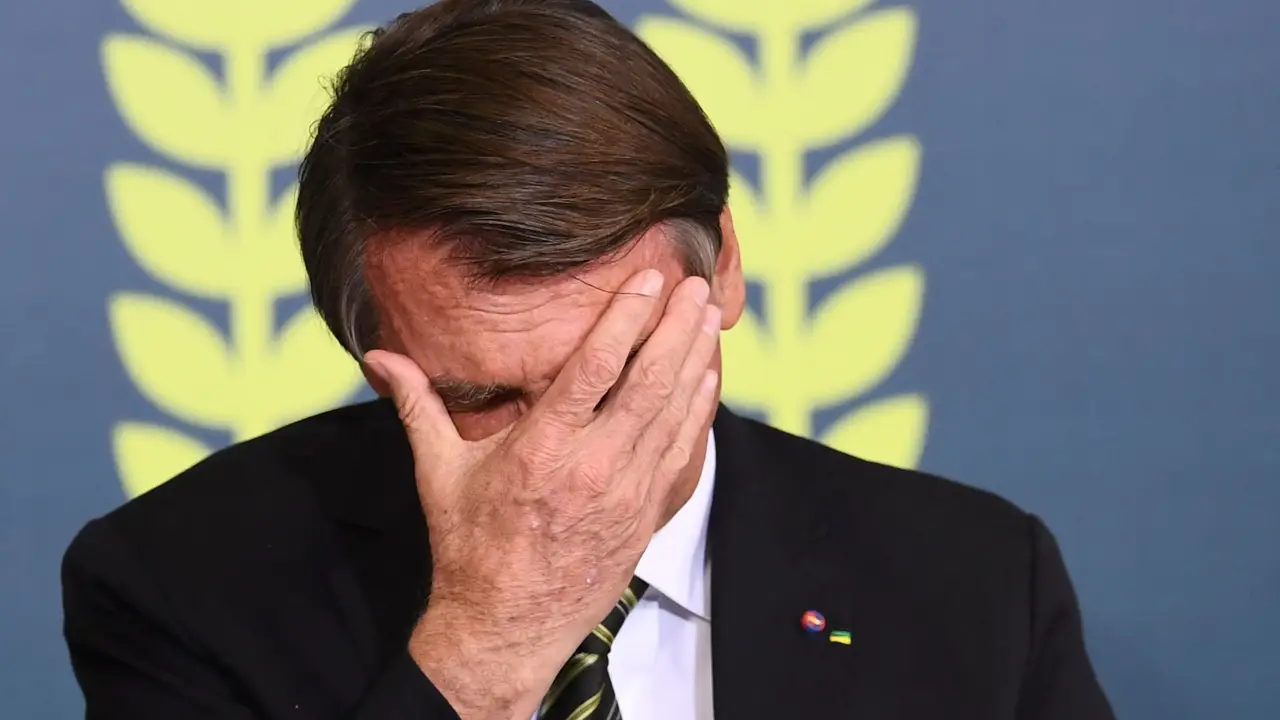 PGR começa analisar possível denúncia de Bolsonaro em envolvimento de golpe
