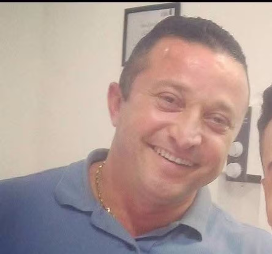 Policial é morto durante assalto no Rio de Janeiro Policial é morto durante assalto no Rio de Janeiro