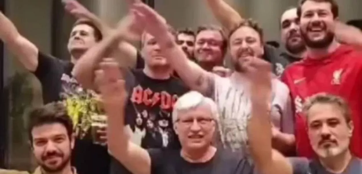 Homens são filmados fazendo gesto nazista em São Paulo