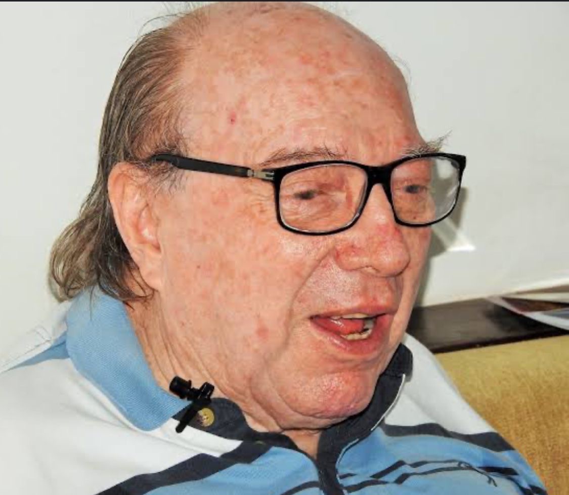Morreu , na noite de sábado, o grande dermatologista, dr. Fedro Portugual Morreu , na noite de sábado, o grande dermatologista, dr. Fedro Portugual