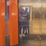 Mulher é feita de refém com caco de vidro em seu pescoço no RJ
