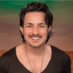 Cantor Sertanejo acusado de roubar músicas inéditas fraudava plataforma de streamings