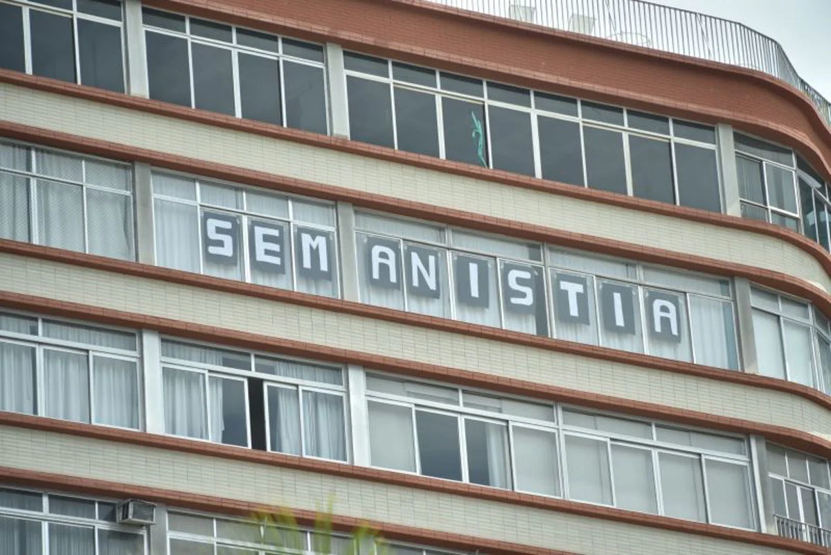 Pesquisa revela que 51% dos brasileiros são contra a Anistia para condenados do 8/1 Pesquisa revela que 51% dos brasileiros são contra a Anistia para condenados do 8/1