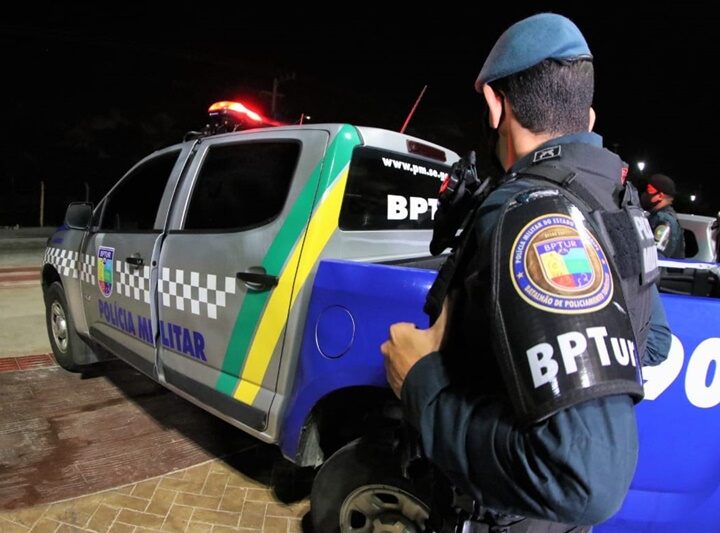 Motorista denuncia agressão de homem contra mulher dentro de transporte coletivo e indivíduo é preso em Aracaju Motorista denuncia agressão de homem contra mulher dentro de transporte coletivo e indivíduo é preso em Aracaju