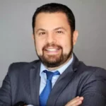 Ex-juiz é alvo de operação por suspeita de crimes sexuais