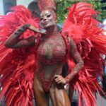 Adriana Bombom revela desejo de ser a nova rainha de bateria da Grande Rio