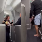 Mulher tenta invadir cabine de avião da American Airlines e é jogada no chão