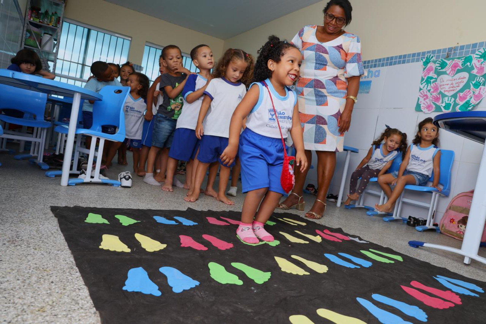 Prefeitura de São Cristóvão divulga contratação para 80 vagas de PSS na educação
