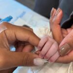 Nasceu a Numababy, Zuri, filha do casal Ludmilla e Brunna Gonçalves