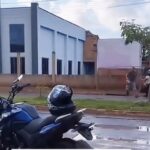 Marido flagra esposa com outro homem em cima da moto que havia dado de presente