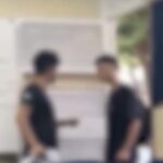 Confusão entre professor e aluno termina em briga na saída de escola em plena luz do dia