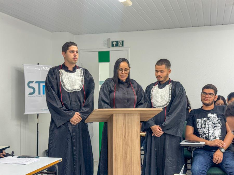 FANESE sai a frente na qualidade do curso de Direito FANESE sai a frente na qualidade do curso de Direito