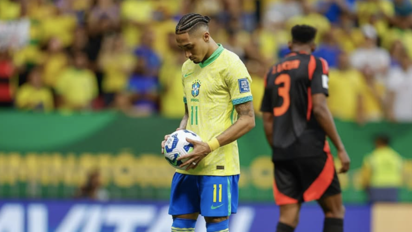 Presidente da CBF reafirma: camisa da Seleção continuará verde e amarela