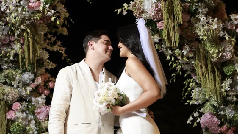 Natanzinho Lima descobre que será pai durante cerimônia do seu casamento