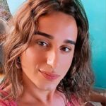 Brasileira trans é enviada pelos Estados Unidos para prisão masculina