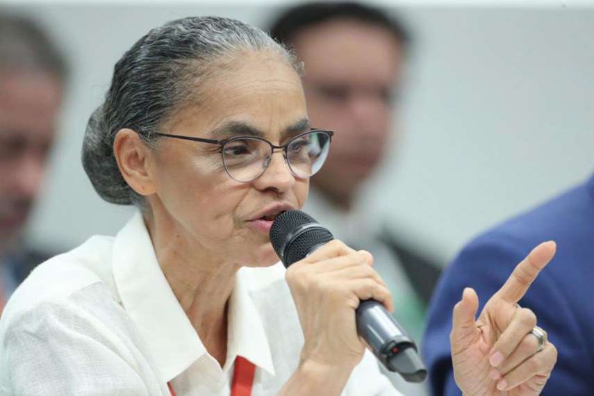 Marina Silva deixa comissão no Senado após bate-boca e acusações de machismo Marina Silva deixa comissão no Senado após bate-boca e acusações de machismo