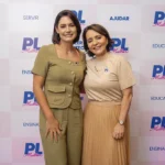 Emília Corrêa recebe aceno de Michelle Bolsonaro durante encontro no DF