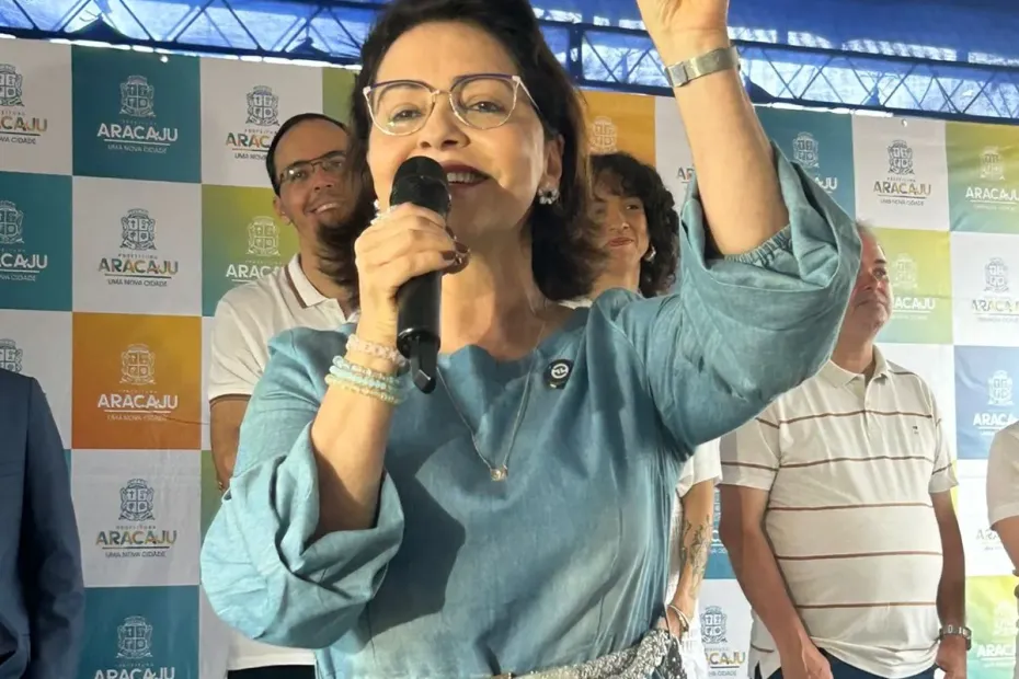 Aracaju recebe 15 ônibus elétricos e amplia serviço “Geladinho” para municípios vizinhos Aracaju recebe 15 ônibus elétricos e amplia serviço “Geladinho” para municípios vizinhos