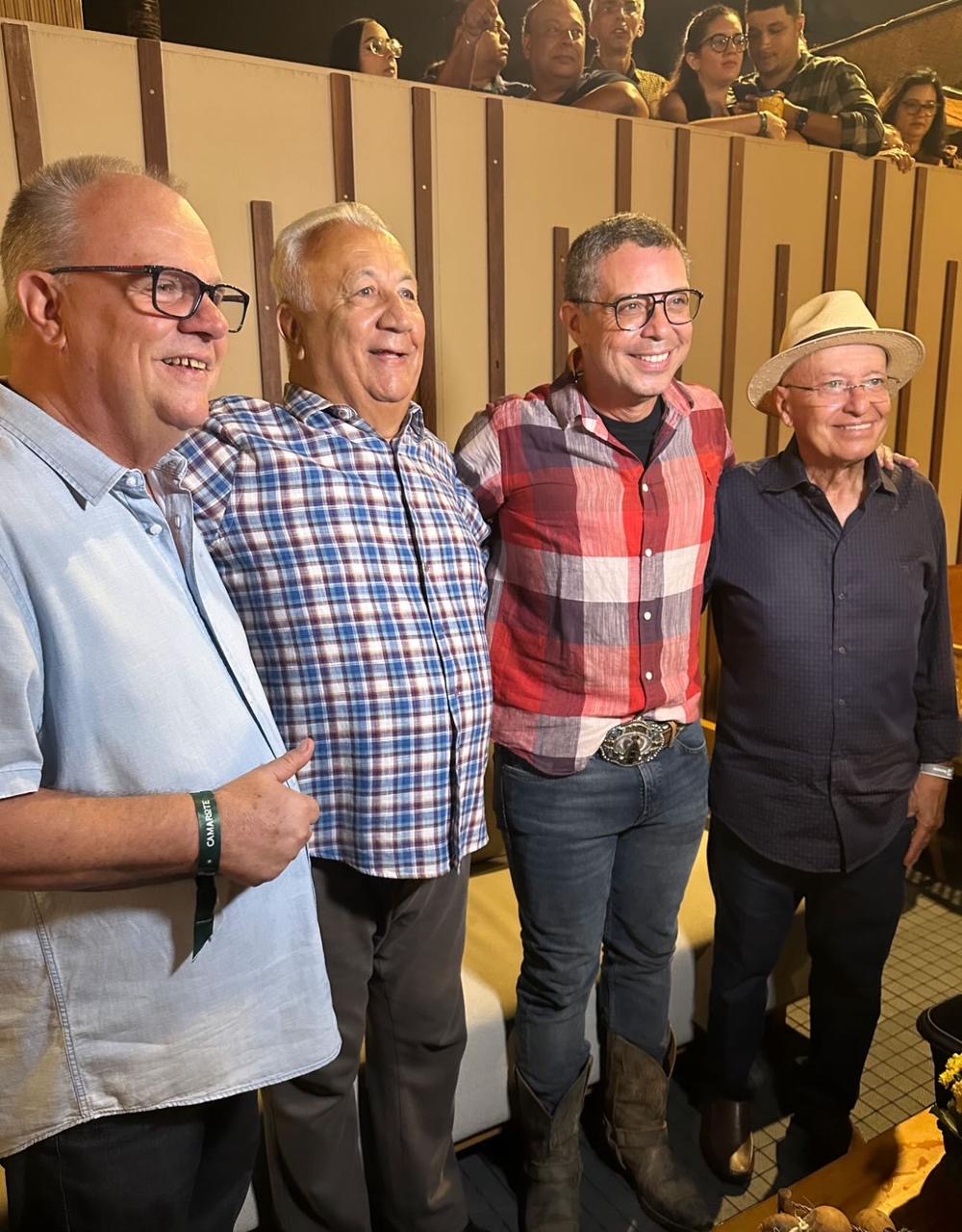 Governador Fábio Mitidieri promove reencontro de ex-governadores no Arraiá do Povo Governador Fábio Mitidieri promove reencontro de ex-governadores no Arraiá do Povo
