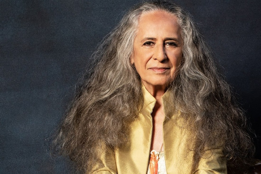 “Não sou frouxa não: sou mulher de verdade”, declara Maria Bethânia durante entrevista