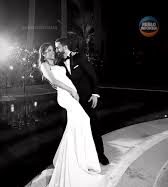 Noivos viralizam após brincadeira polêmica em ensaio de casamento Noivos viralizam após brincadeira polêmica em ensaio de casamento