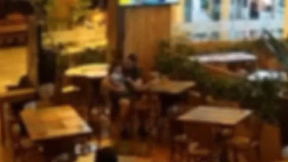 Turista argentino foi preso em flagrante após dar tapa na cara do filho de 2 anos Turista argentino foi preso em flagrante após dar tapa na cara do filho de 2 anos