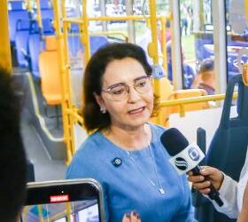 Prefeita Emília Corrêa nega superfaturamento e alega complô para tirá-la do jogo político