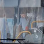 Atirad0res abriram fogo dentro de ônibus e deixaram 6 m0rtos em Jerusalém