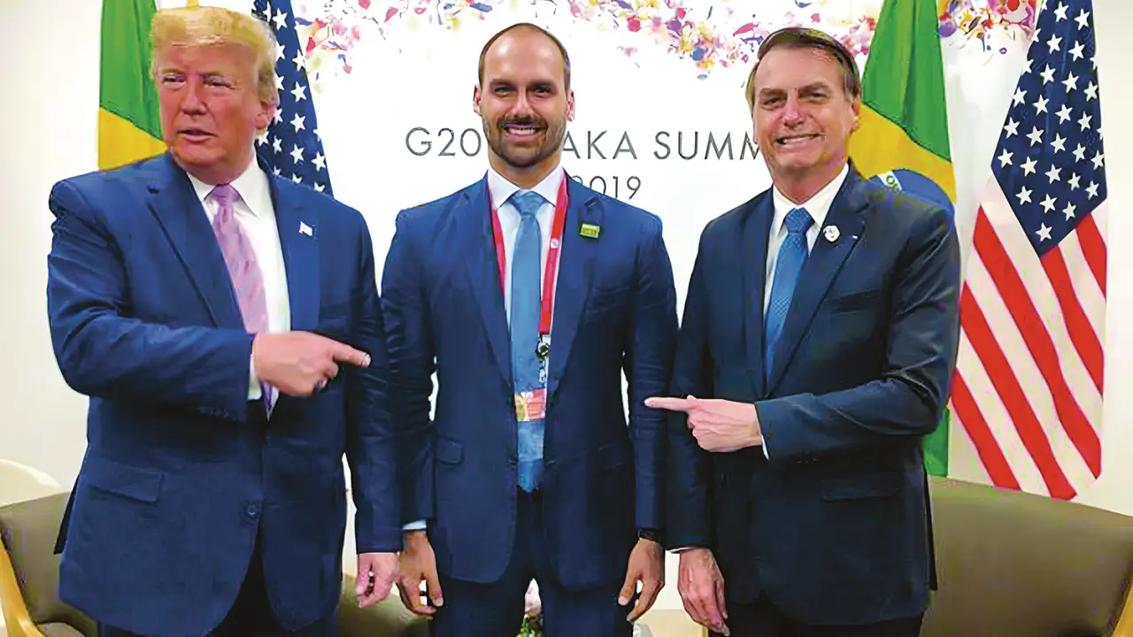 Eduardo Bolsonaro declara que possíveis sanções contra autoridades brasileiras devem ser aplicadas pelos EUA após condenação de seu pai