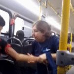 Adolescente é agredid0 por passageira que fez questão de sentar ao seu lado em ônibus vazio de SP