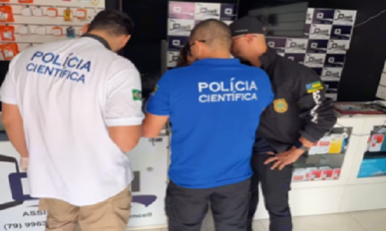 Homem é preso em Dores sob suspeita de armazenamento de porografi4 infantil