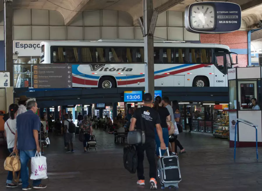 Partes de corpo humano são encontradas dentro de mala na Rodoviária de Porto Alegre