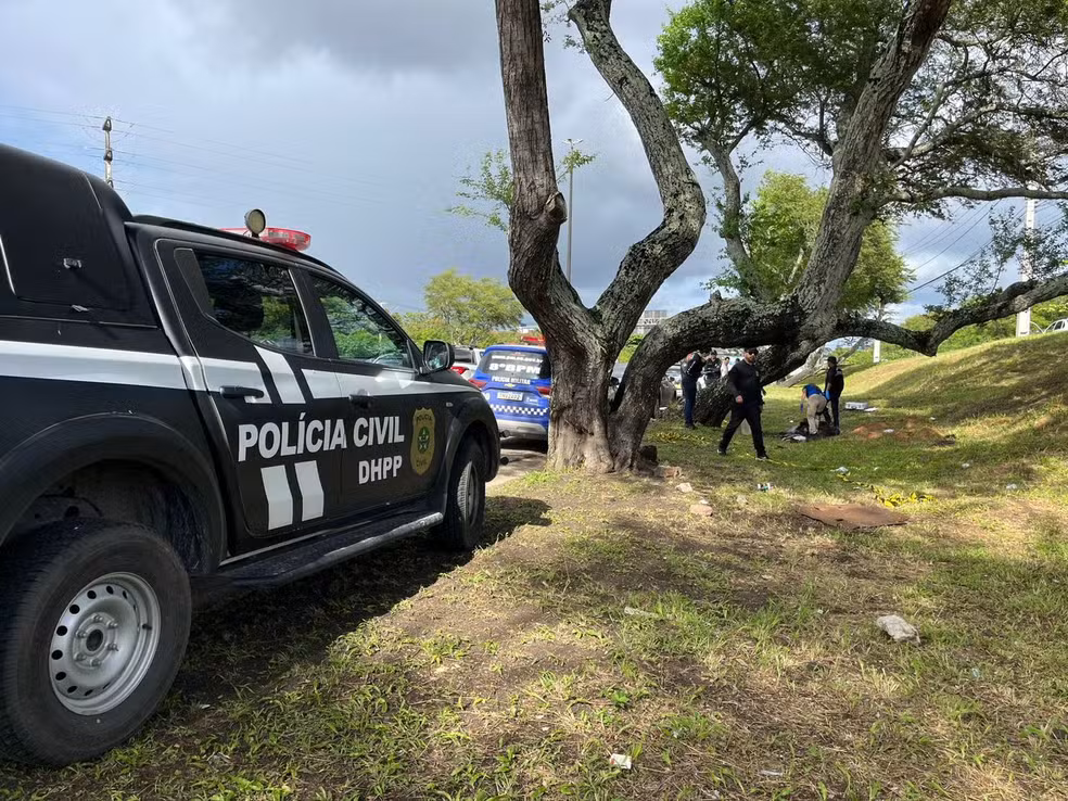 Brutal: c0rp0 carb0nizad0 foi encontrado ainda em chamas e com as mãos amarr#das em aracaju