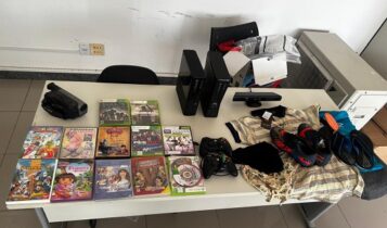 Homem é preso durante uma operação policial contra crimes de exploração sexual infantil em Riachuelo
