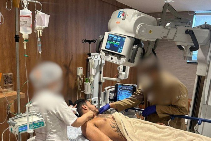 Cantor Hungria é internado na UTI sob suspeita de ingerir bebida adulterada com metanol