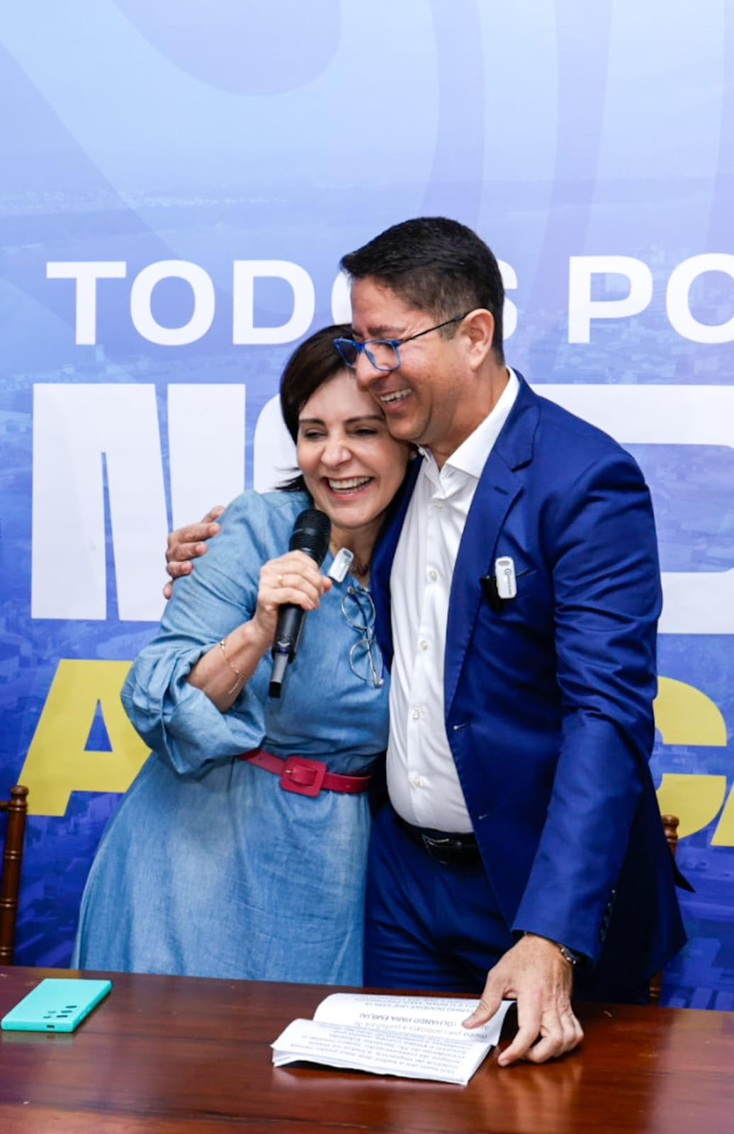 Emília Corrêa esclarece que não houve rompimento com Ricardo Marques Emília Corrêa esclarece que não houve rompimento com Ricardo Marques