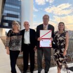 Carlos Batalha recebe Comenda Juscelino Kubitscheck, a maior honraria do governo de Minas Gerais
