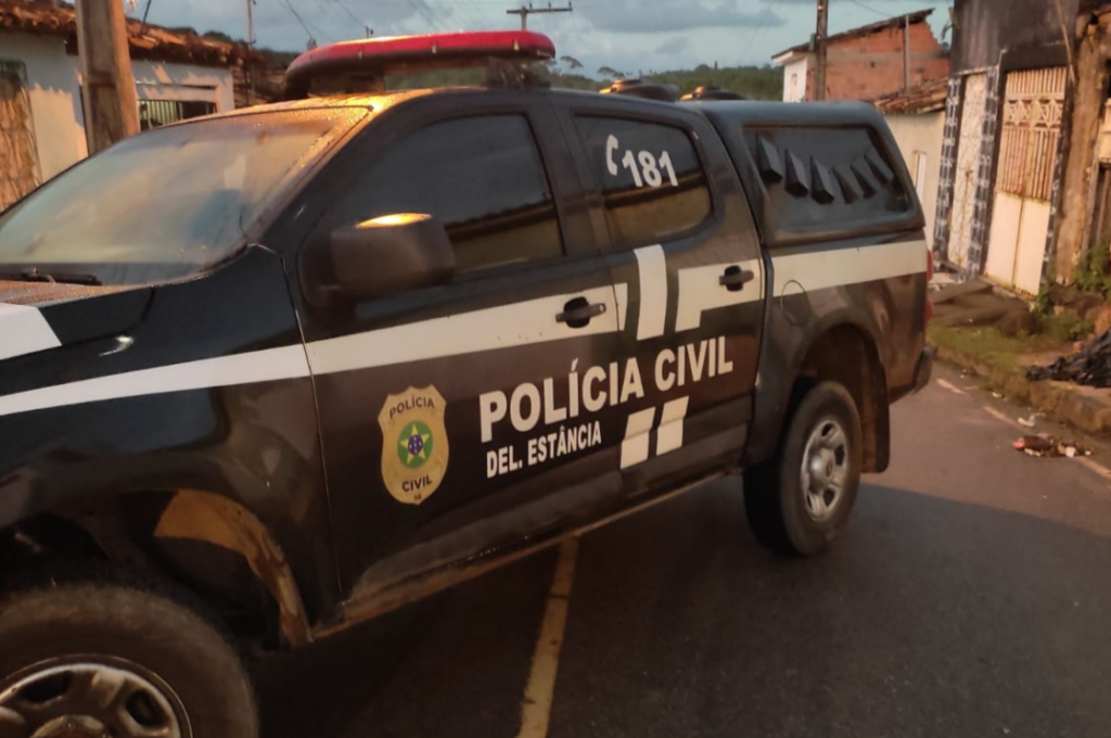 Homem é preso por tráfico de drogas em Estância Homem é preso por tráfico de drogas em Estância