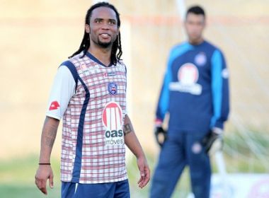 Ex-jogador do Bahia diz que Camaçari “tem gente feia pra car4lh0”
